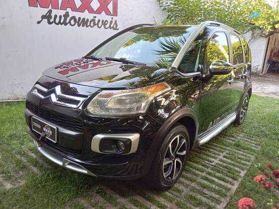 CITROËN AIRCROSS 1.6 EXCLUSIVE 16V FLEX 4P MANUAL CITROËN AIRCROSS 1.6 EXCLUSIVE 16V FLEX 4P MANUAL